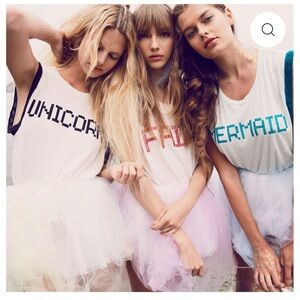 Wildfox White Graphic Mermaid top